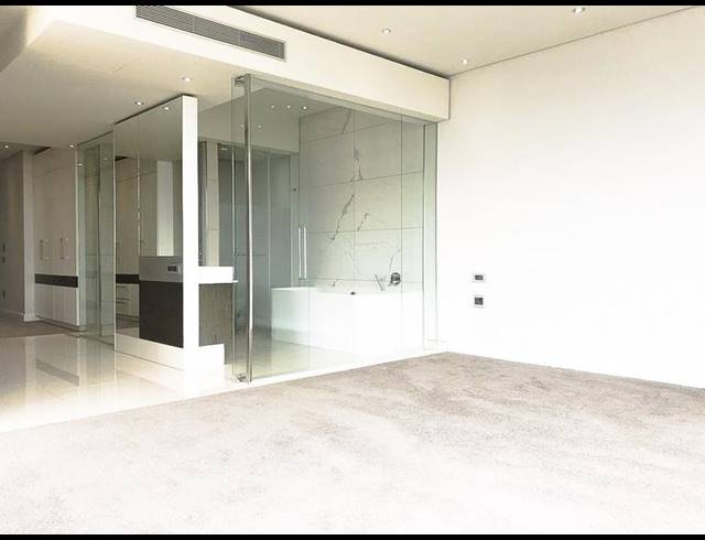 3 BEDROOM APARTMENT FOR SALE IN SANDHURST